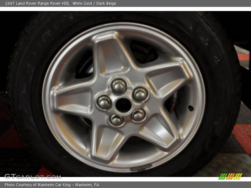 White Gold / Dark Beige 1997 Land Rover Range Rover HSE