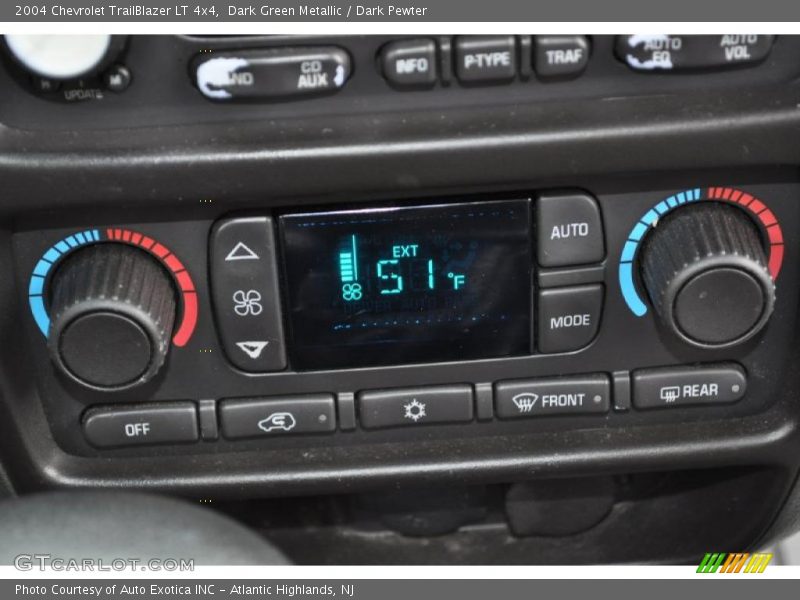 Dark Green Metallic / Dark Pewter 2004 Chevrolet TrailBlazer LT 4x4