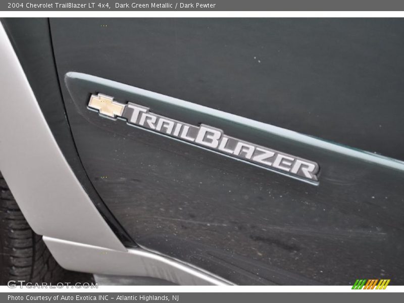 Dark Green Metallic / Dark Pewter 2004 Chevrolet TrailBlazer LT 4x4