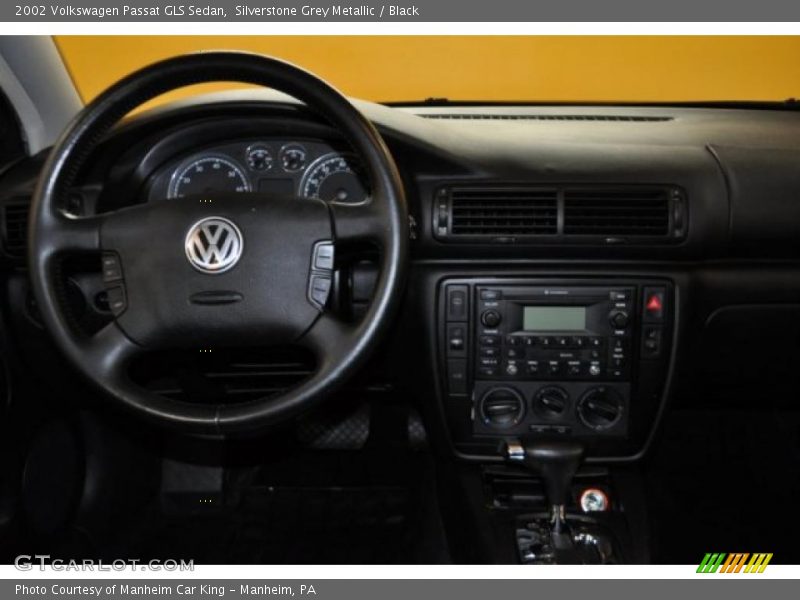 Silverstone Grey Metallic / Black 2002 Volkswagen Passat GLS Sedan