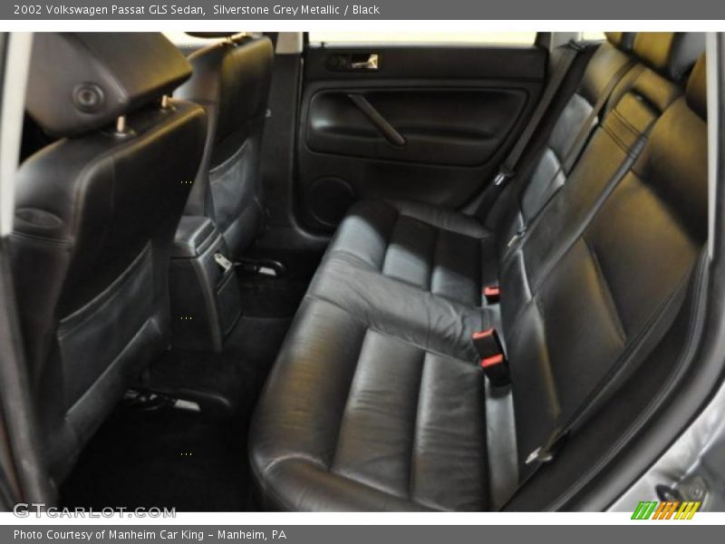 Silverstone Grey Metallic / Black 2002 Volkswagen Passat GLS Sedan