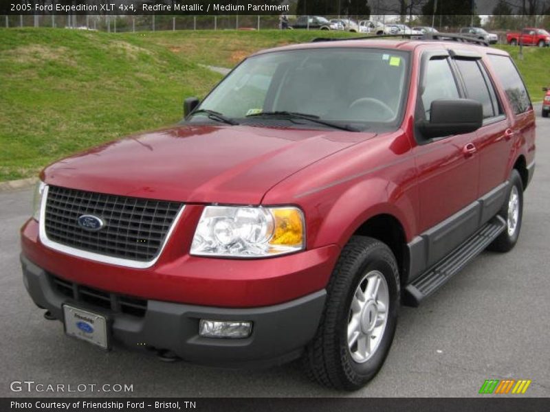 Redfire Metallic / Medium Parchment 2005 Ford Expedition XLT 4x4