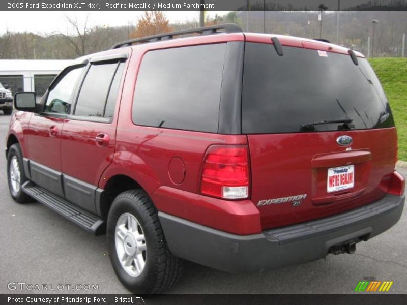 Redfire Metallic / Medium Parchment 2005 Ford Expedition XLT 4x4