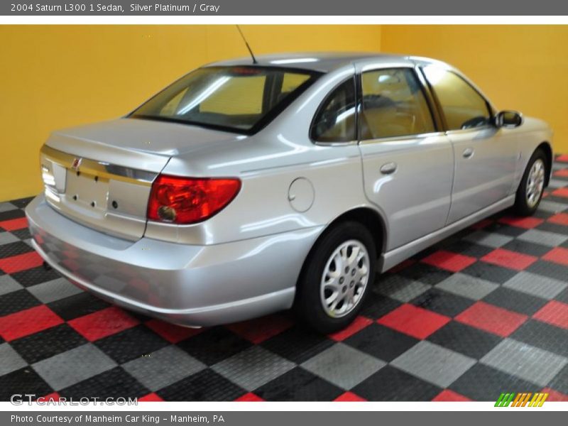 Silver Platinum / Gray 2004 Saturn L300 1 Sedan