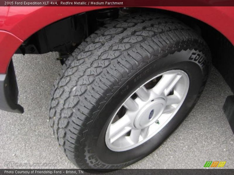 Redfire Metallic / Medium Parchment 2005 Ford Expedition XLT 4x4