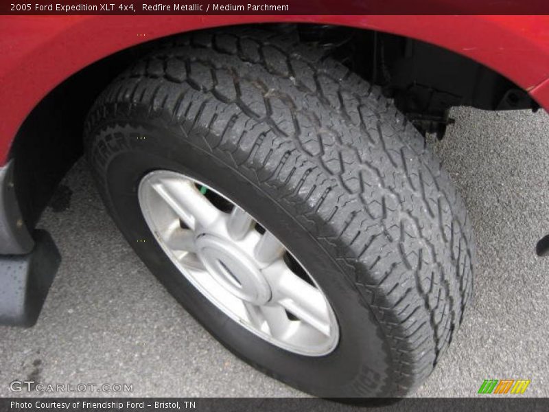 Redfire Metallic / Medium Parchment 2005 Ford Expedition XLT 4x4