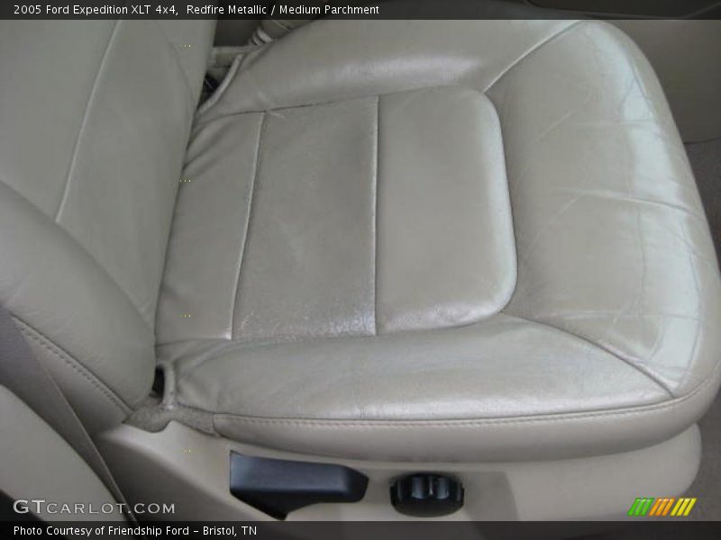 Redfire Metallic / Medium Parchment 2005 Ford Expedition XLT 4x4