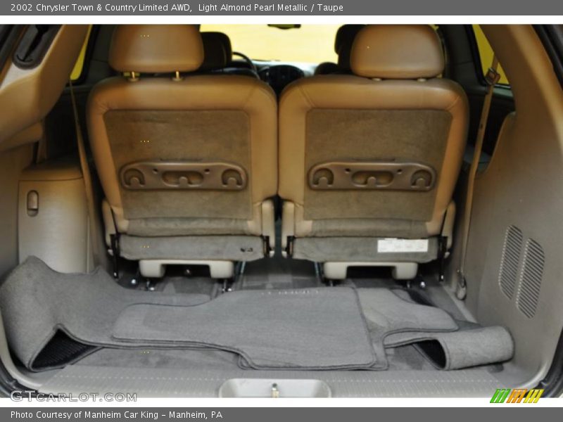 Light Almond Pearl Metallic / Taupe 2002 Chrysler Town & Country Limited AWD
