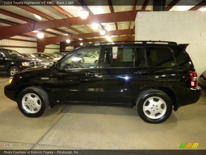Black / Ash 2004 Toyota Highlander V6 4WD