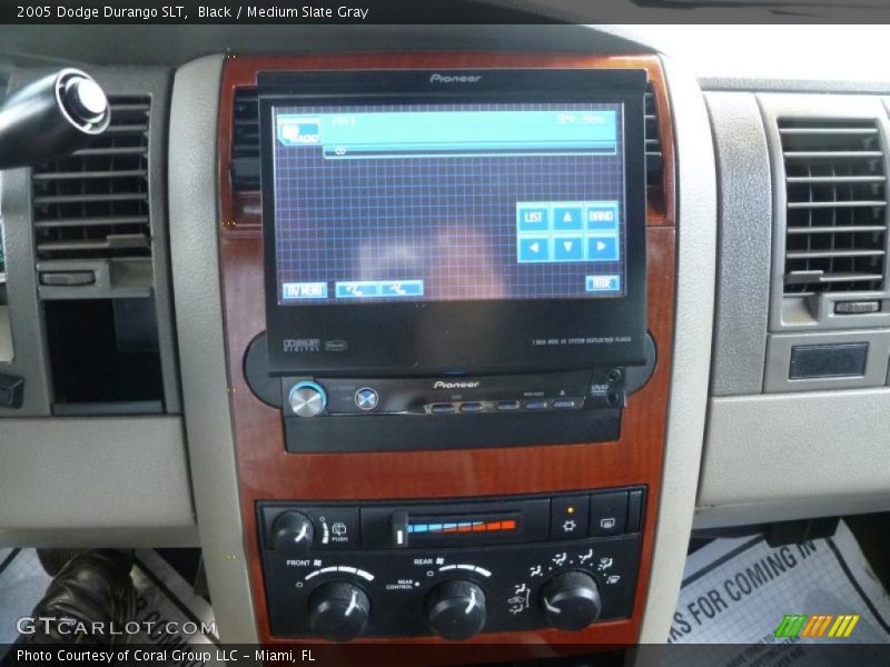 Black / Medium Slate Gray 2005 Dodge Durango SLT