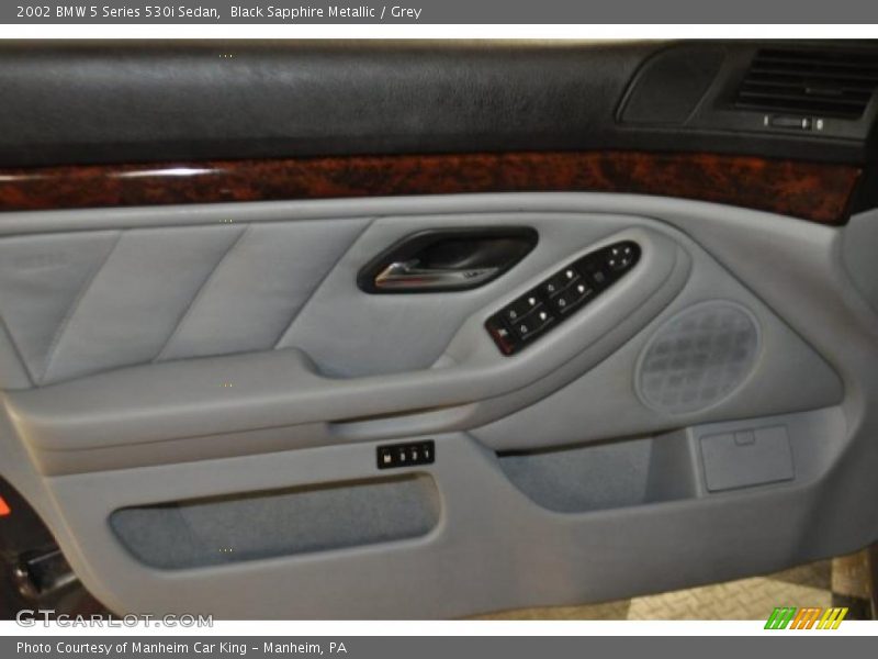 Black Sapphire Metallic / Grey 2002 BMW 5 Series 530i Sedan