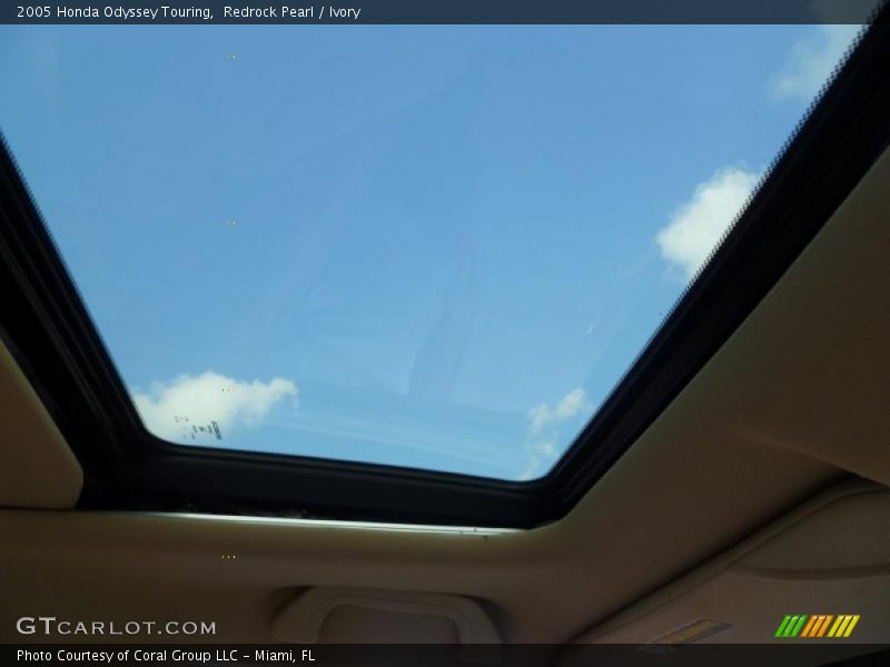 Redrock Pearl / Ivory 2005 Honda Odyssey Touring