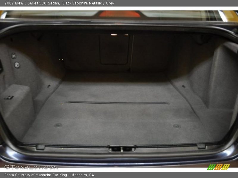Black Sapphire Metallic / Grey 2002 BMW 5 Series 530i Sedan