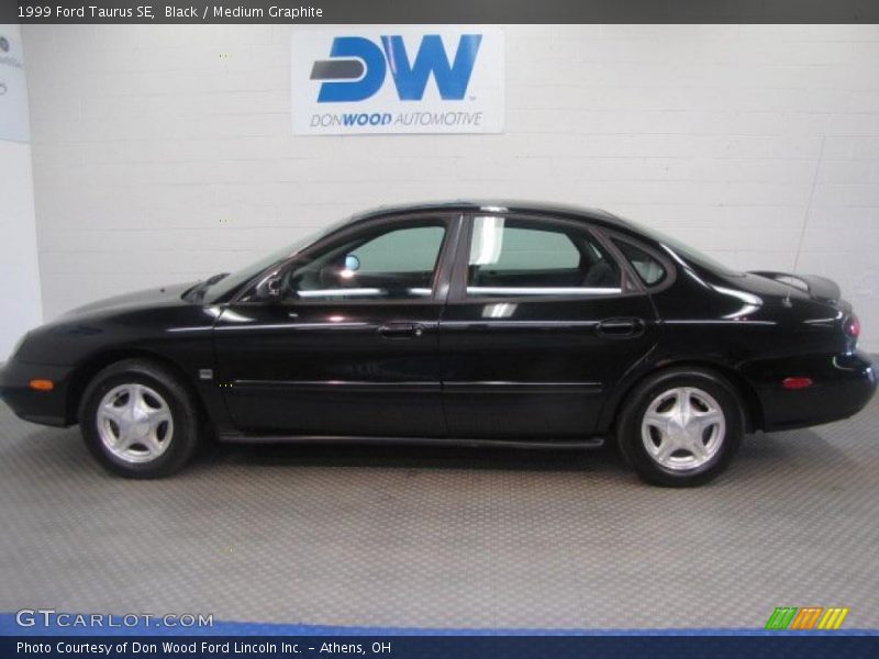 Black / Medium Graphite 1999 Ford Taurus SE