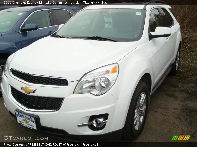 Summit White / Light Titanium/Jet Black 2011 Chevrolet Equinox LT AWD