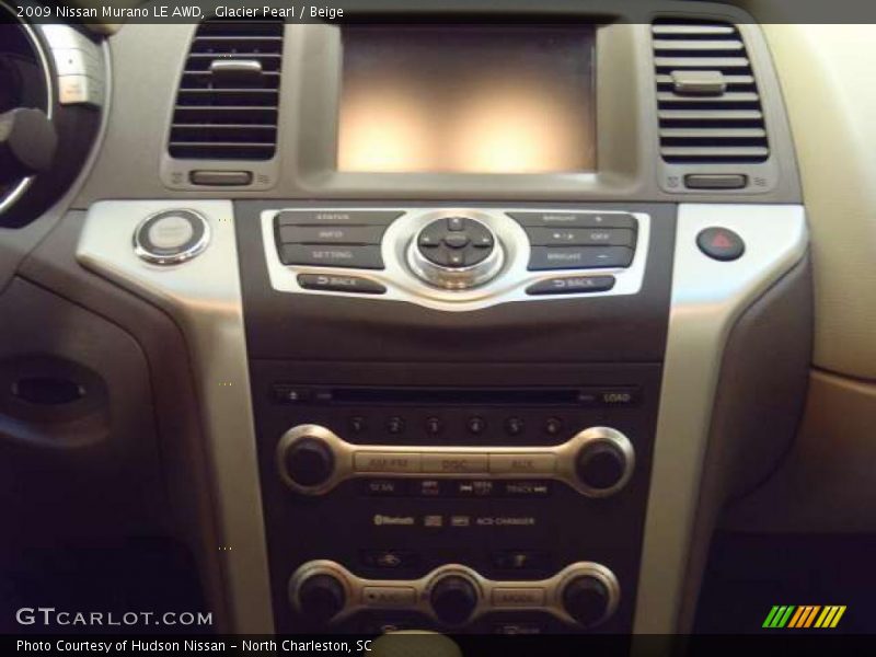 Glacier Pearl / Beige 2009 Nissan Murano LE AWD