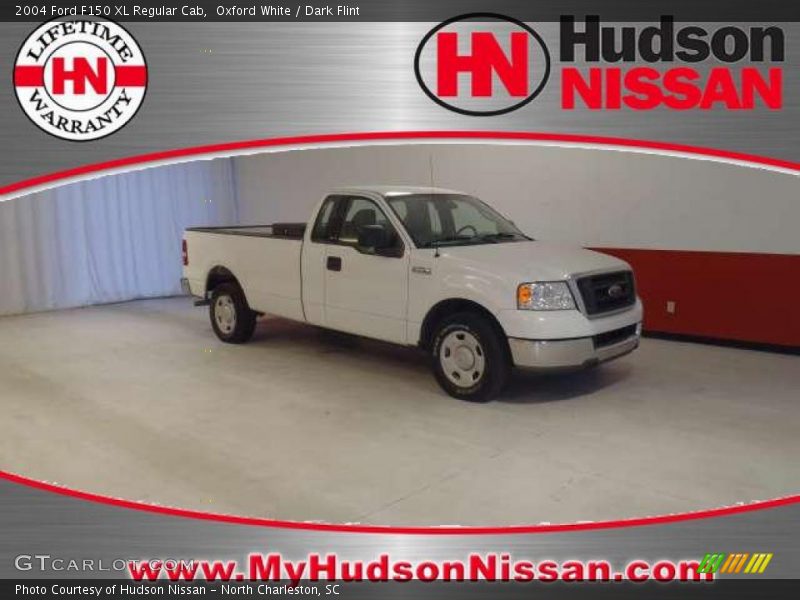 Oxford White / Dark Flint 2004 Ford F150 XL Regular Cab