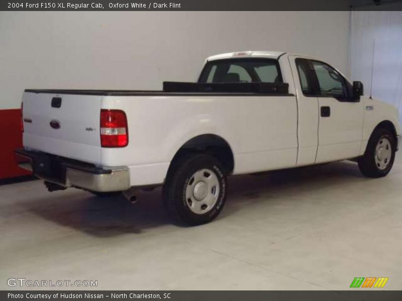 Oxford White / Dark Flint 2004 Ford F150 XL Regular Cab