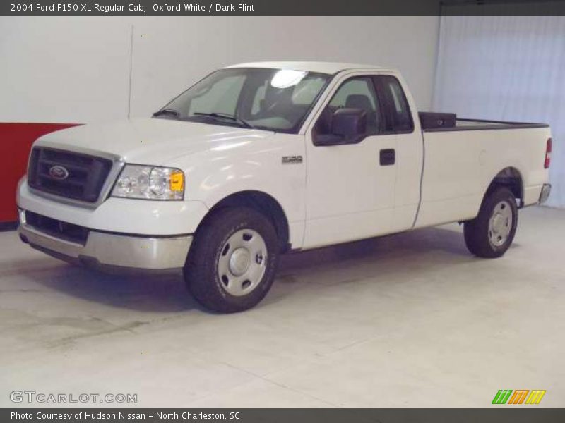 Oxford White / Dark Flint 2004 Ford F150 XL Regular Cab