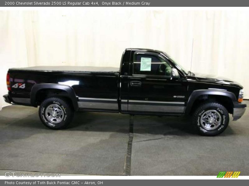 Onyx Black / Medium Gray 2000 Chevrolet Silverado 2500 LS Regular Cab 4x4