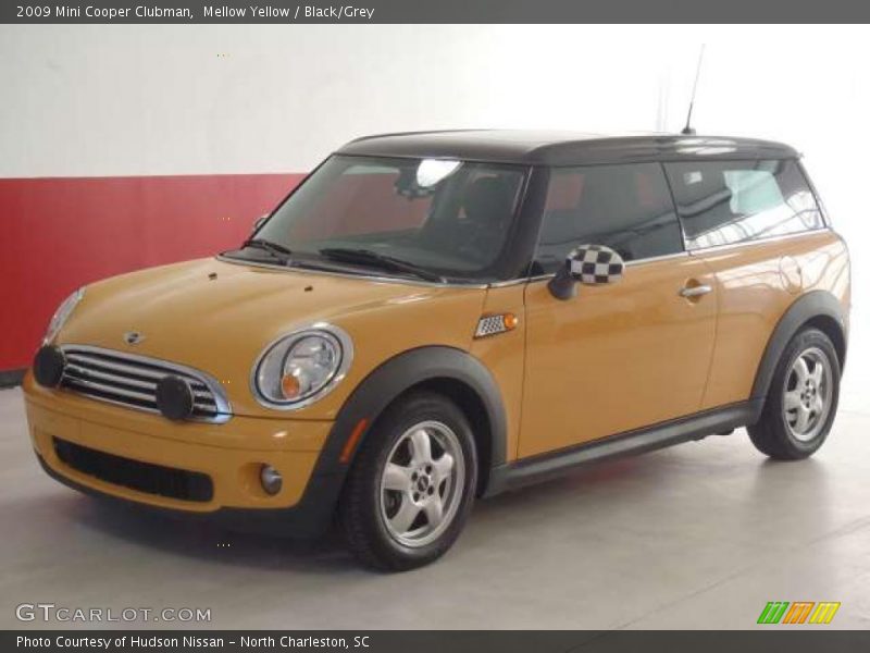 Mellow Yellow / Black/Grey 2009 Mini Cooper Clubman