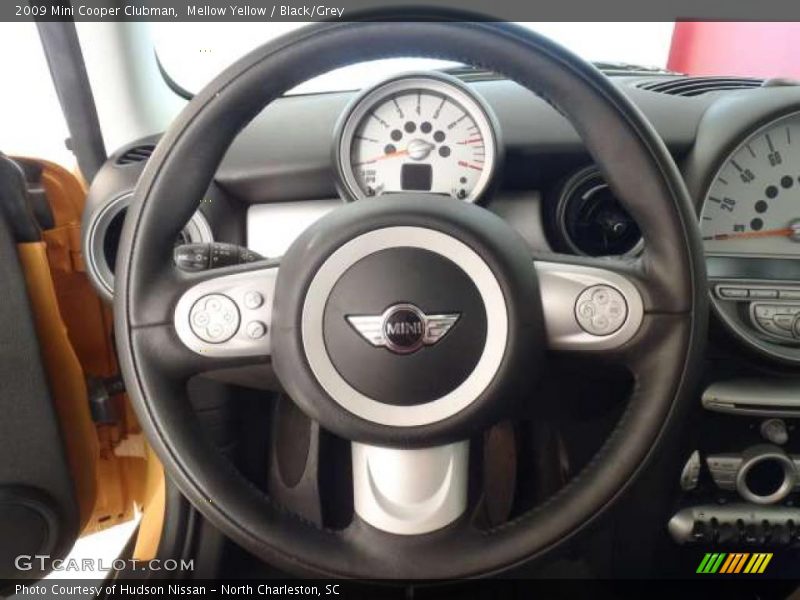Mellow Yellow / Black/Grey 2009 Mini Cooper Clubman