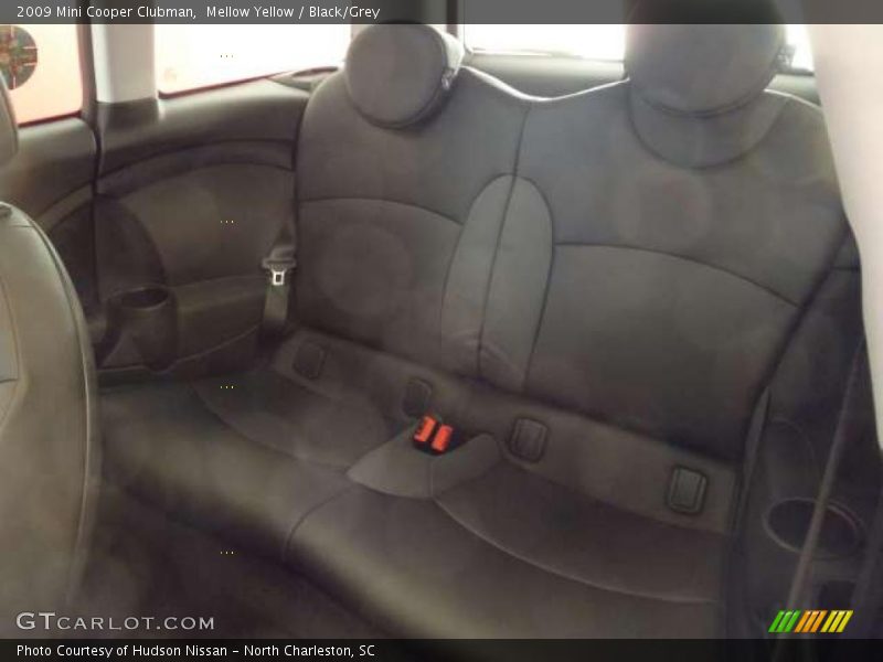 Mellow Yellow / Black/Grey 2009 Mini Cooper Clubman