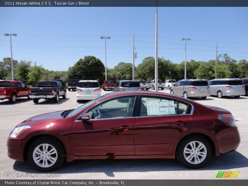 Tuscan Sun / Blond 2011 Nissan Altima 2.5 S