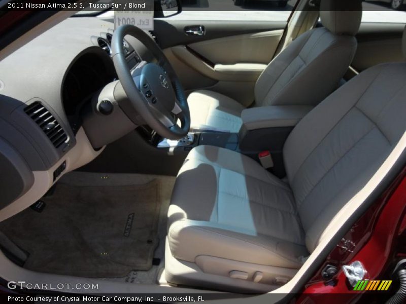 Tuscan Sun / Blond 2011 Nissan Altima 2.5 S