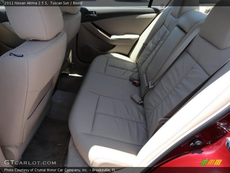 Tuscan Sun / Blond 2011 Nissan Altima 2.5 S