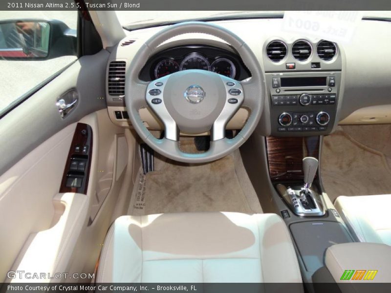Tuscan Sun / Blond 2011 Nissan Altima 2.5 S