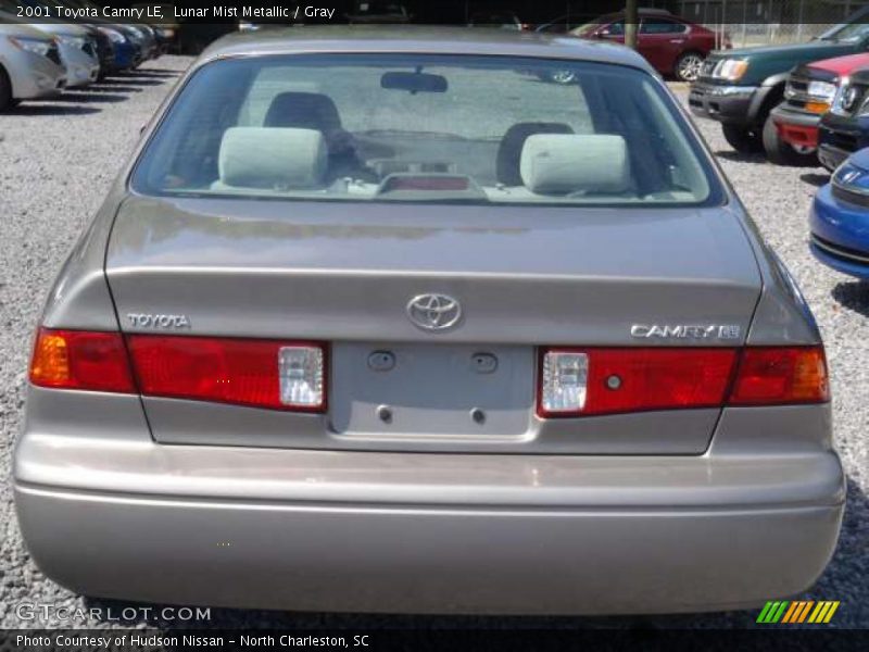 Lunar Mist Metallic / Gray 2001 Toyota Camry LE