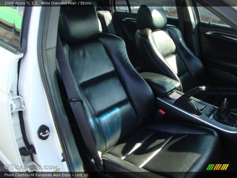 White Diamond Pearl / Ebony 2006 Acura TL 3.2