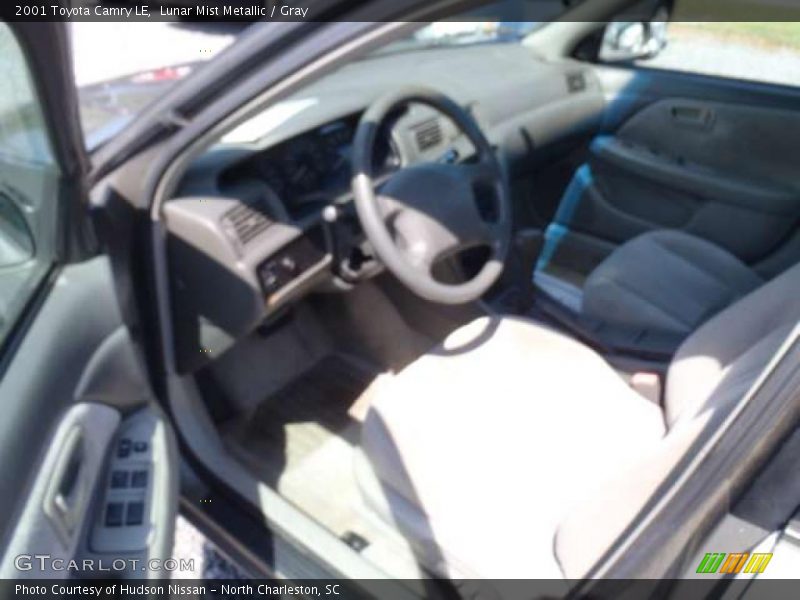 Lunar Mist Metallic / Gray 2001 Toyota Camry LE