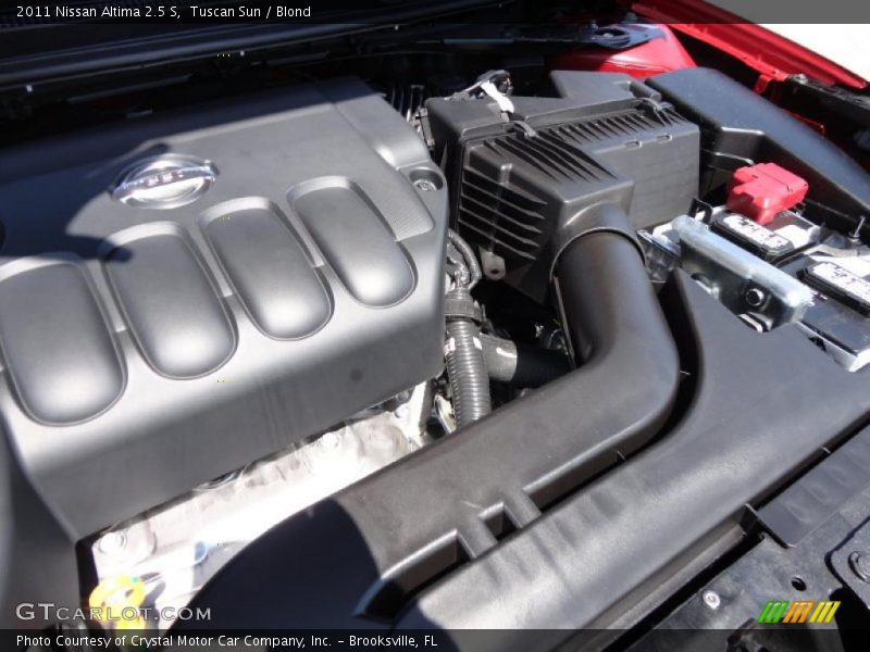 Tuscan Sun / Blond 2011 Nissan Altima 2.5 S