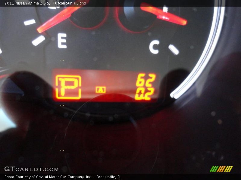 Tuscan Sun / Blond 2011 Nissan Altima 2.5 S