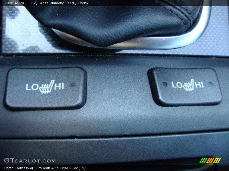 White Diamond Pearl / Ebony 2006 Acura TL 3.2