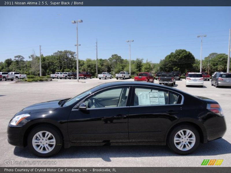 Super Black / Blond 2011 Nissan Altima 2.5 S