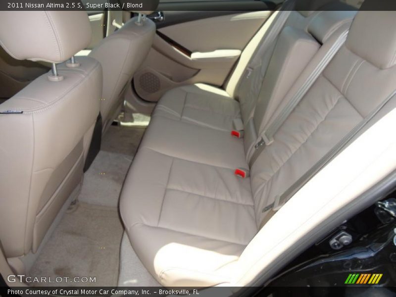 Super Black / Blond 2011 Nissan Altima 2.5 S