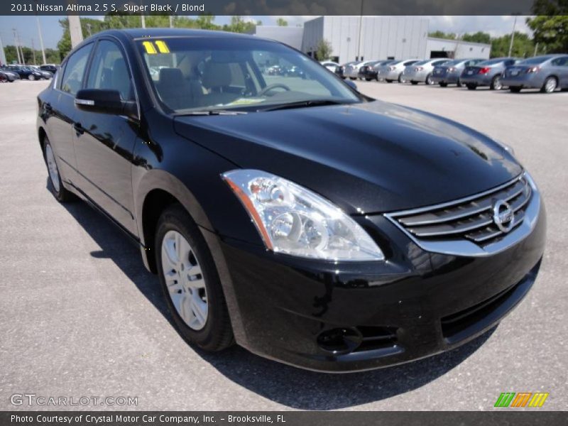 Super Black / Blond 2011 Nissan Altima 2.5 S