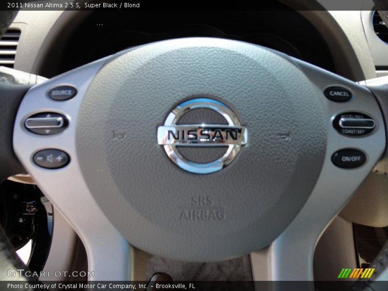 Super Black / Blond 2011 Nissan Altima 2.5 S