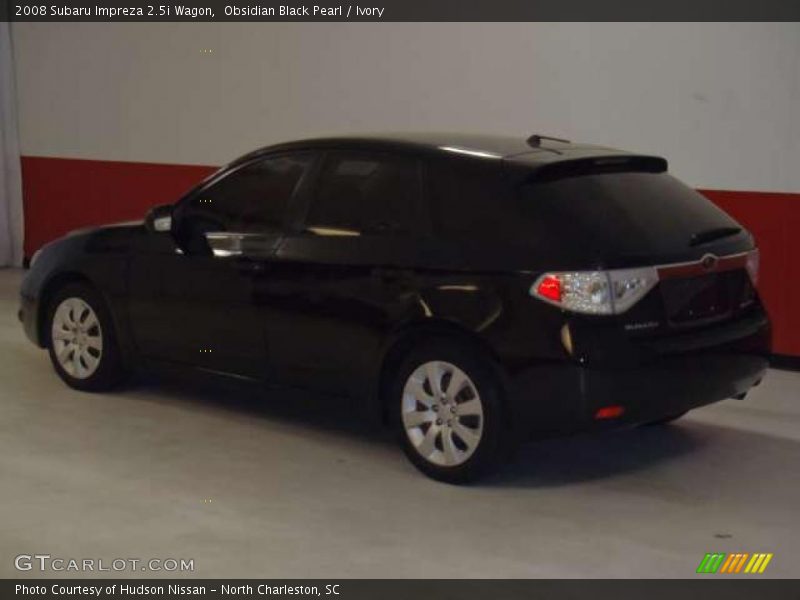 Obsidian Black Pearl / Ivory 2008 Subaru Impreza 2.5i Wagon