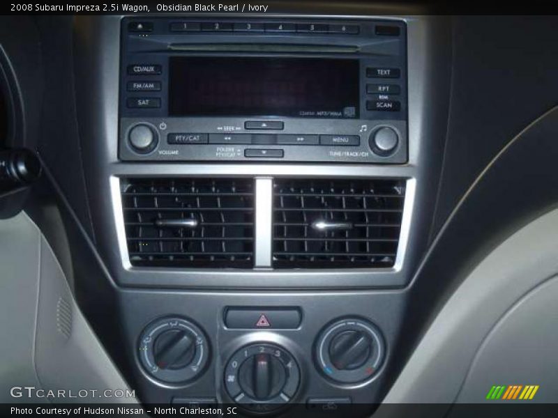 Obsidian Black Pearl / Ivory 2008 Subaru Impreza 2.5i Wagon