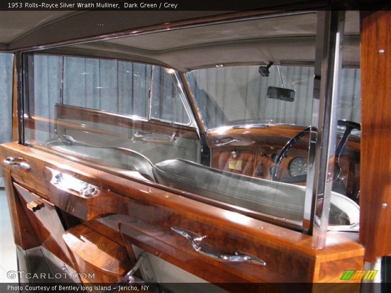 Dark Green / Grey 1953 Rolls-Royce Silver Wraith Mulliner