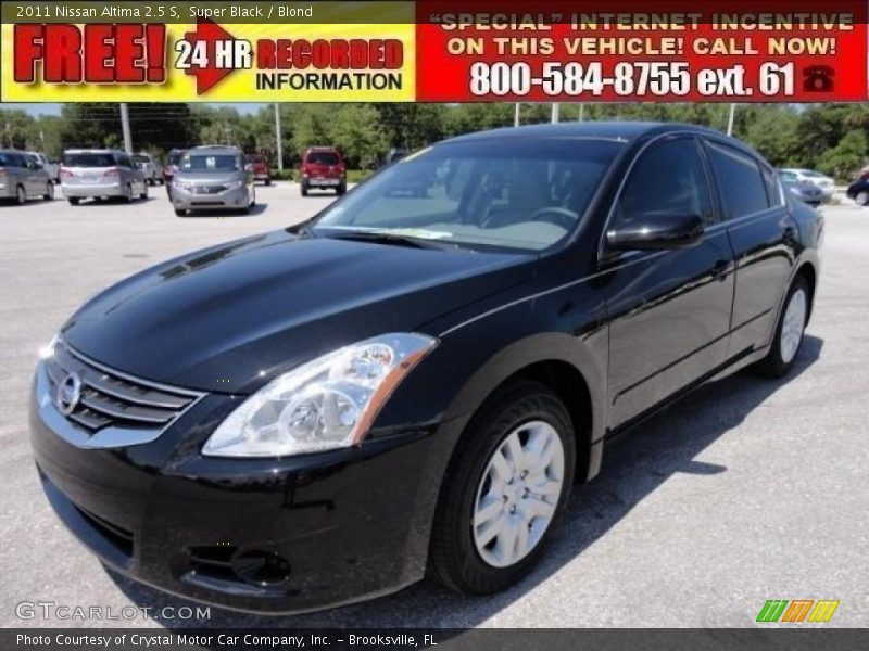 Super Black / Blond 2011 Nissan Altima 2.5 S