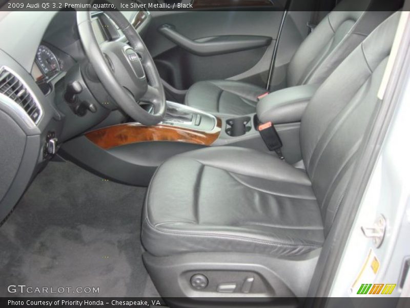  2009 Q5 3.2 Premium quattro Black Interior