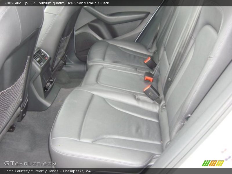  2009 Q5 3.2 Premium quattro Black Interior