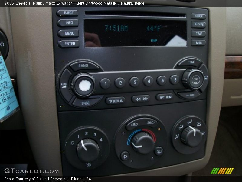 Controls of 2005 Malibu Maxx LS Wagon