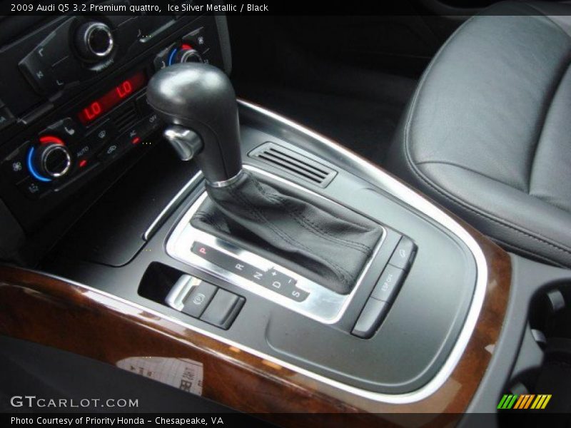  2009 Q5 3.2 Premium quattro 6 Speed Tiptronic Automatic Shifter