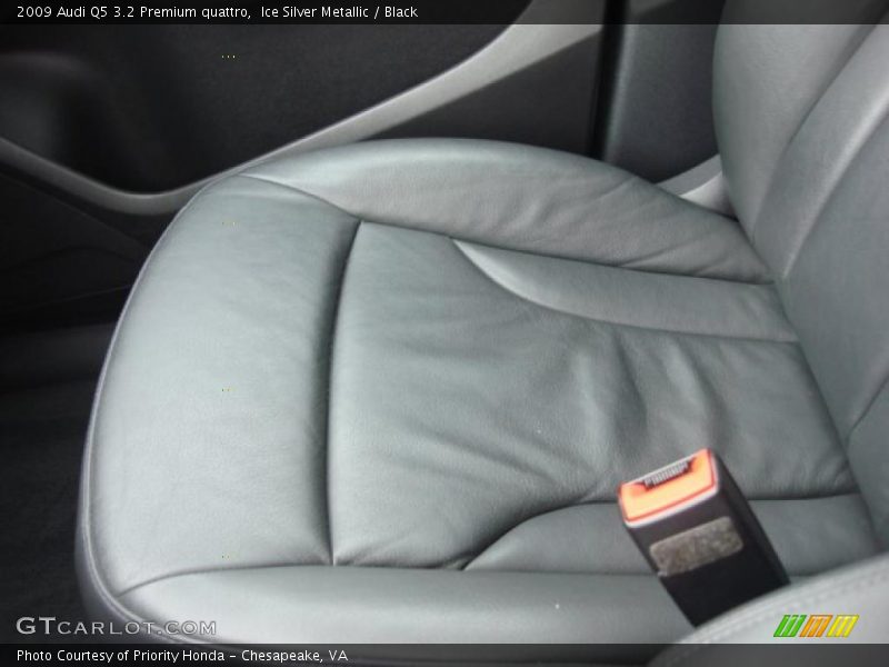 Ice Silver Metallic / Black 2009 Audi Q5 3.2 Premium quattro